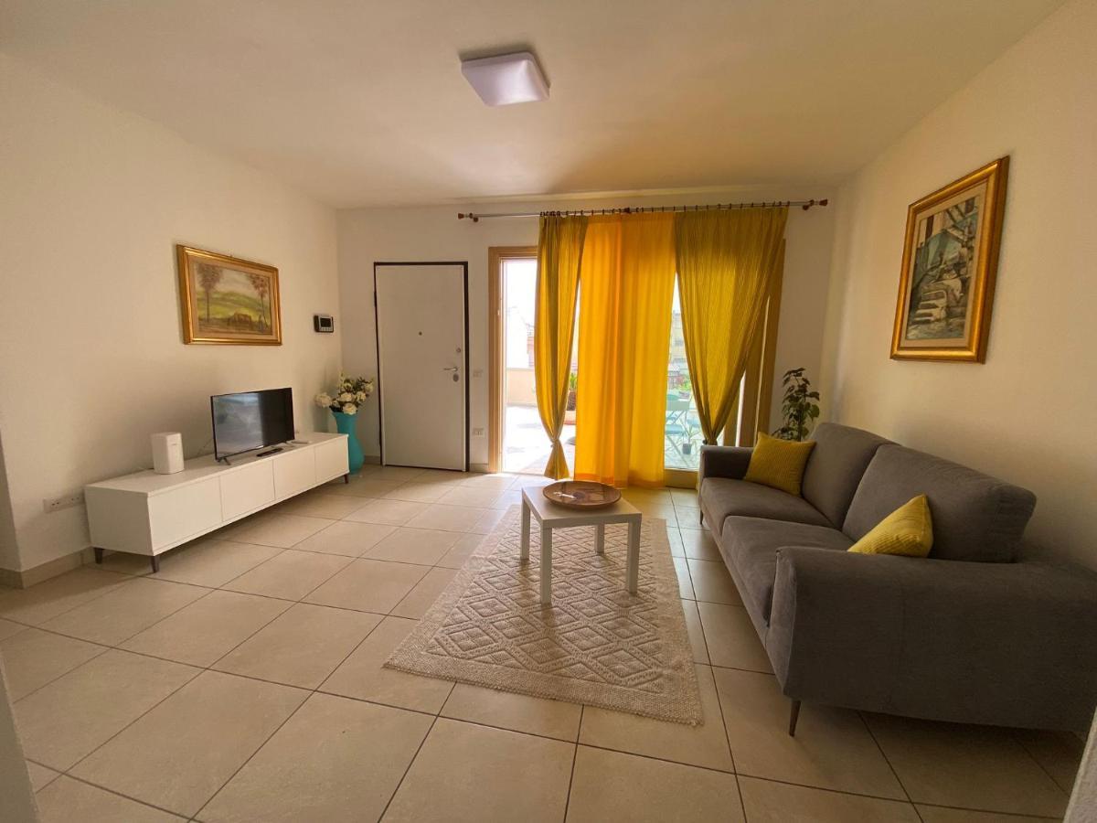Sunny House Fourteen Assemini Exterior photo